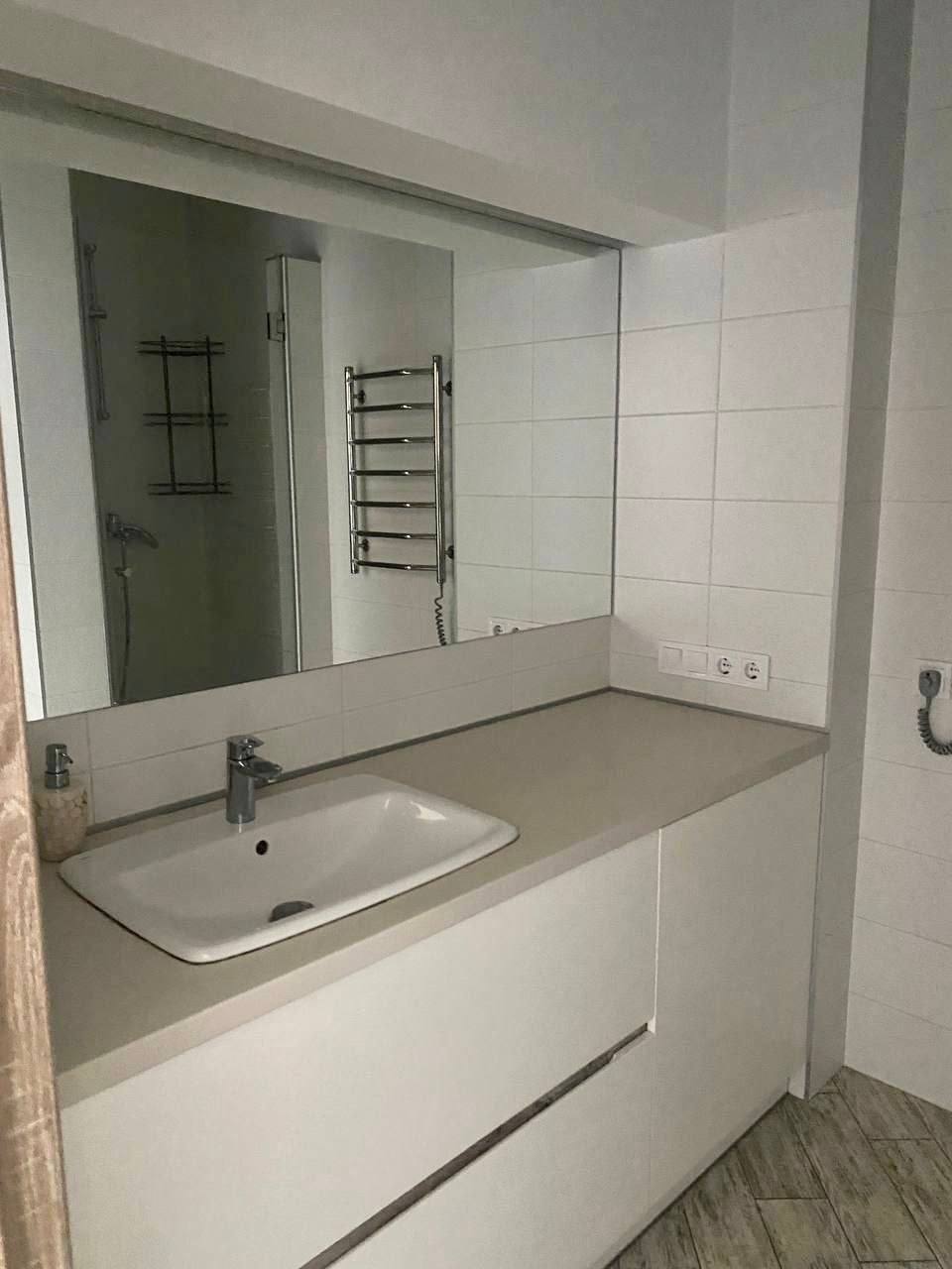 Оренда 1-кімнатної квартири 40 м², Олександра Поля просп.