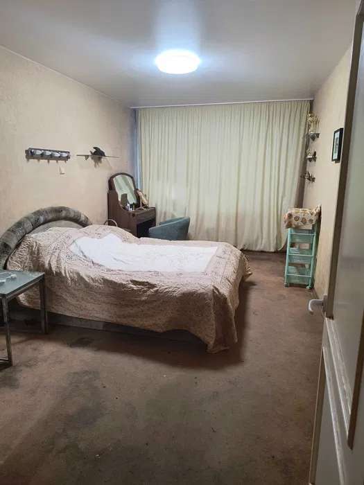 Продажа 3-комнатной квартиры 95 м², Ереванская ул., 10А
