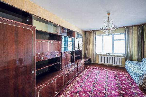 Продажа 3-комнатной квартиры 70 м², Радужная ул., 21А