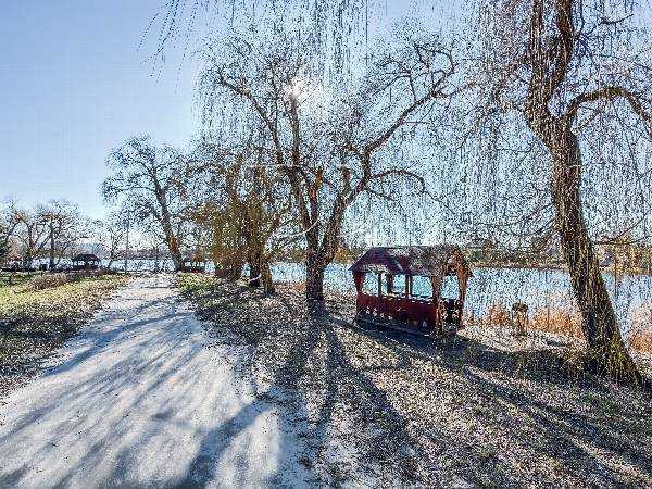 Продажа 3-комнатной квартиры 70 м², Радужная ул., 21А