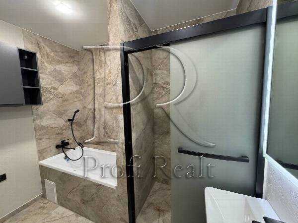 Продажа 2-комнатной квартиры 71 м², Днепровское шоссе, 15Д