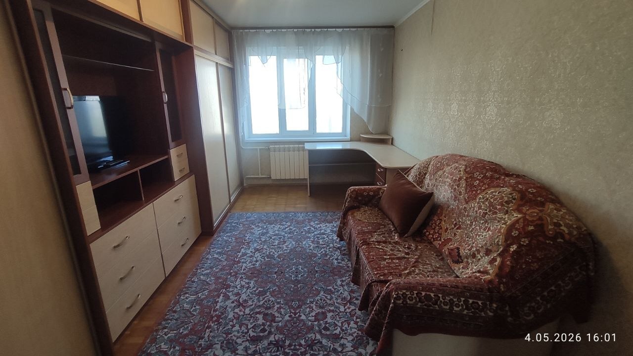 Продажа 3-комнатной квартиры 67.4 м², Голосеевский пер., 7