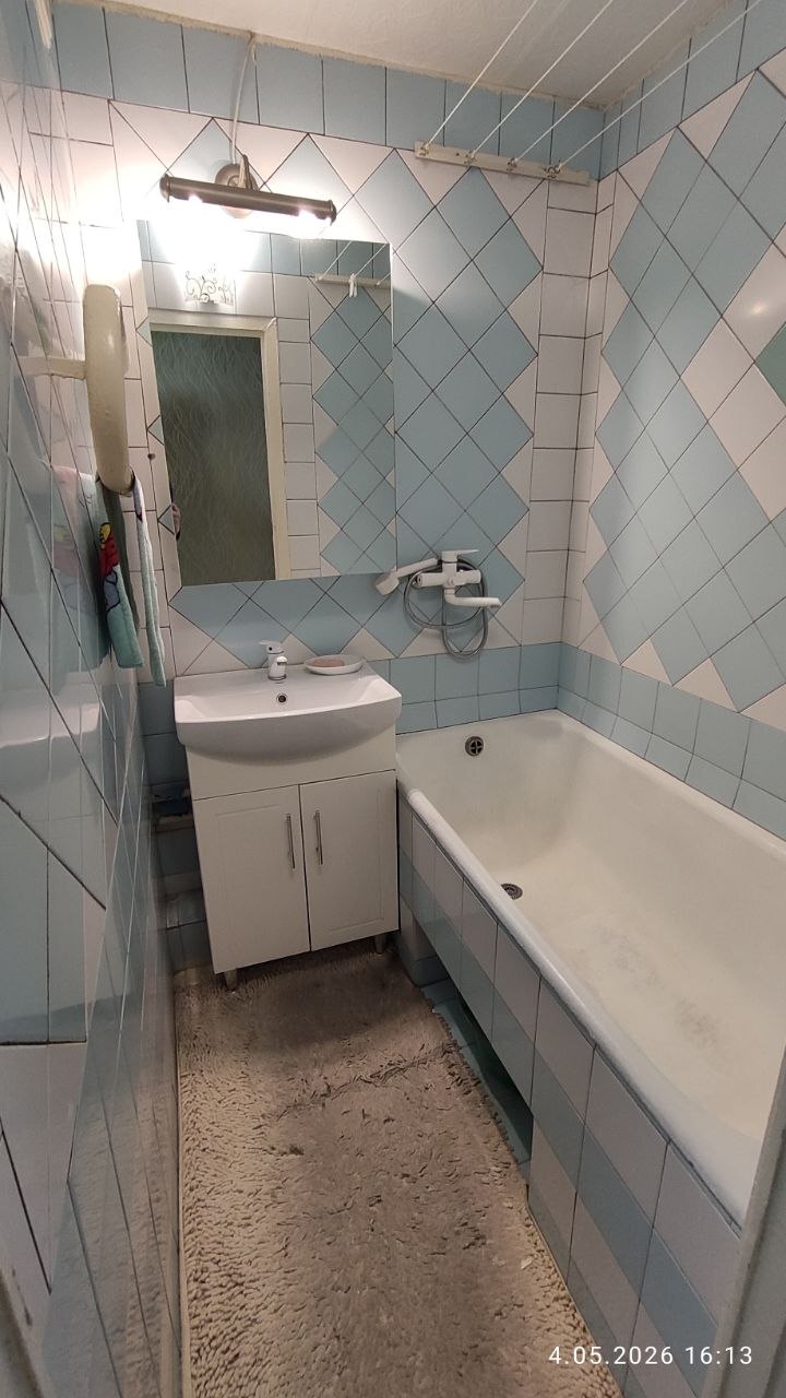 Продажа 3-комнатной квартиры 67.4 м², Голосеевский пер., 7