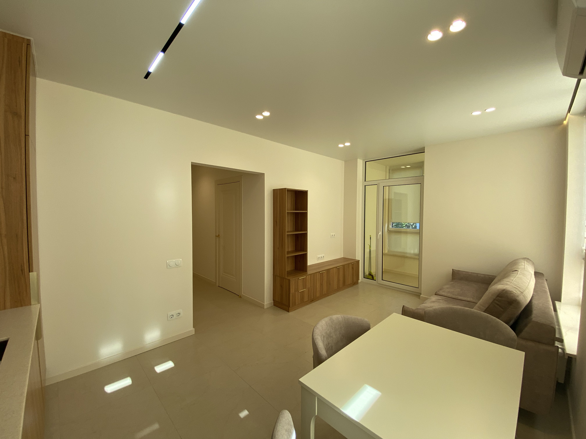 Аренда 2-комнатной квартиры 45 м², Салютная ул., 2