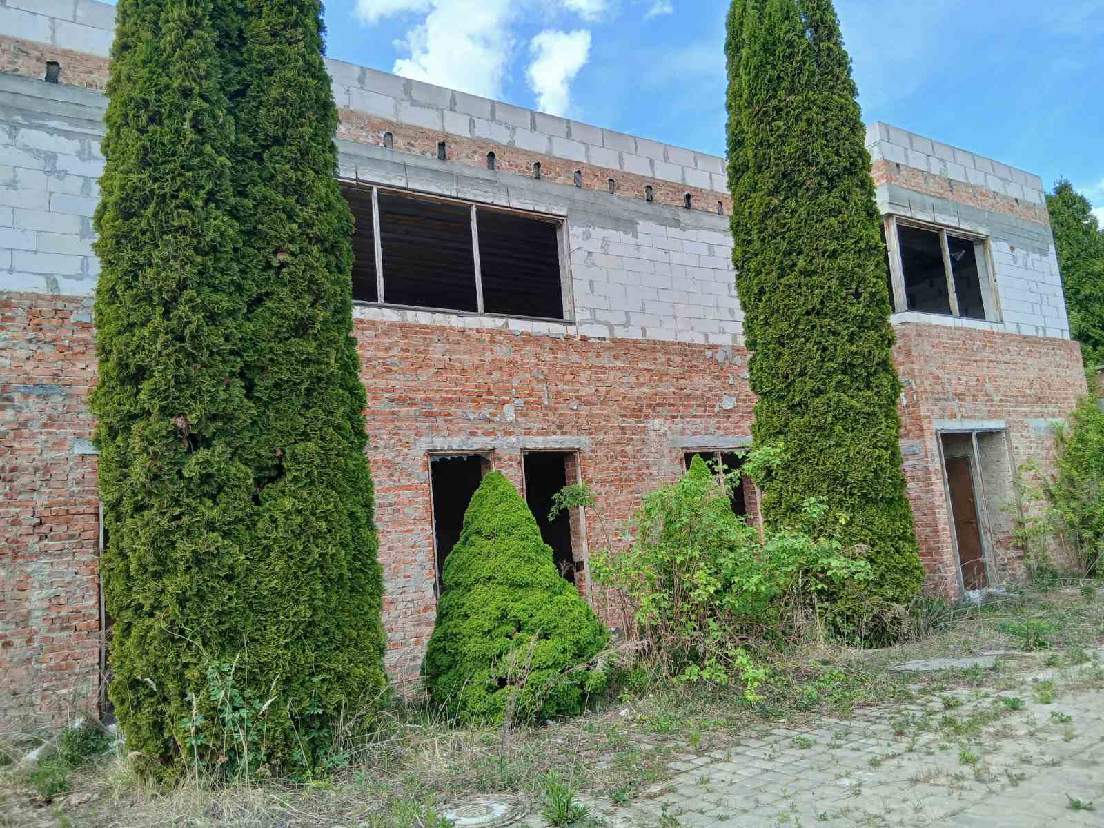 Оренда складу 985 м², Кліма Савура вул.