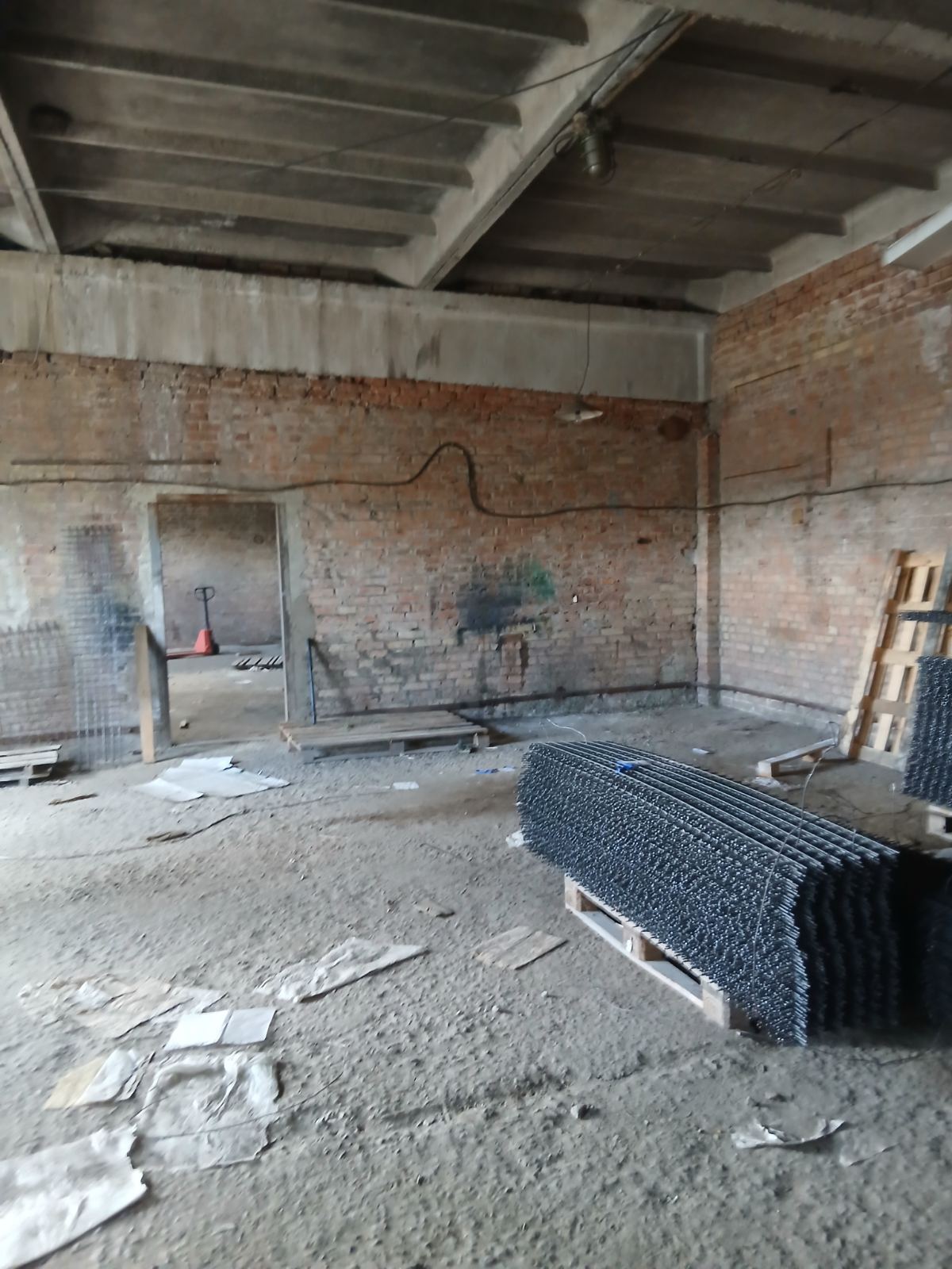 Оренда складу 985 м², Кліма Савура вул.