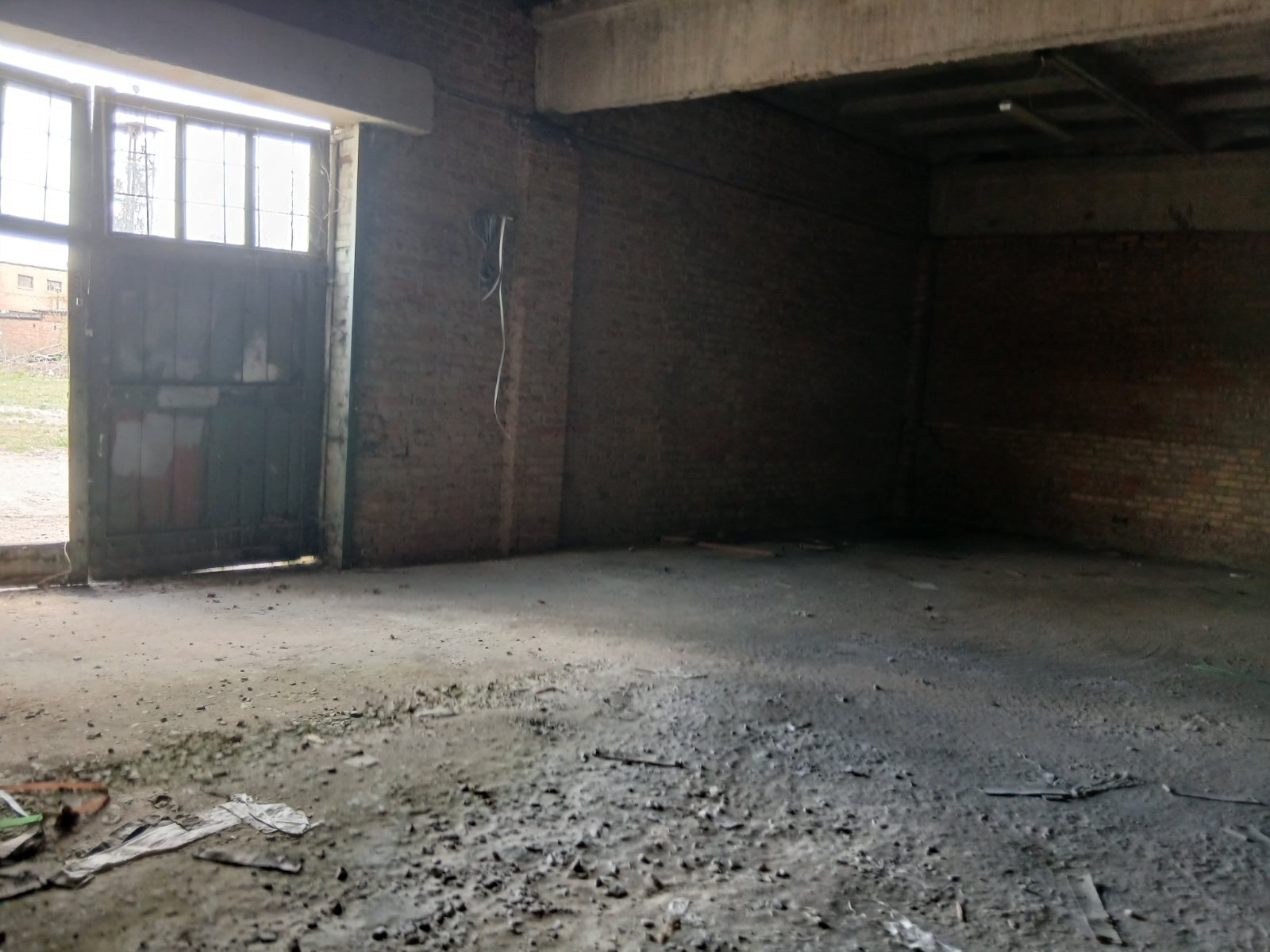Оренда складу 985 м², Кліма Савура вул.