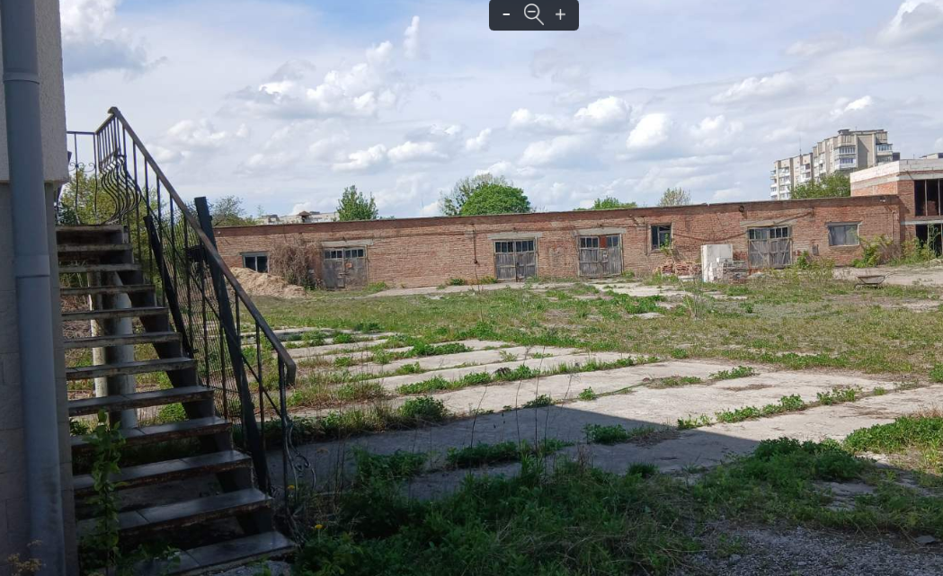 Оренда складу 985 м², Кліма Савура вул.