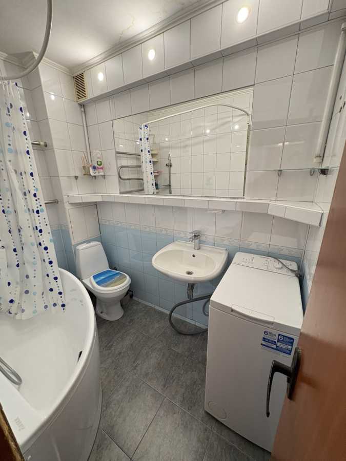 Продажа 1-комнатной квартиры 30 м², Николая Бажана просп., 7В