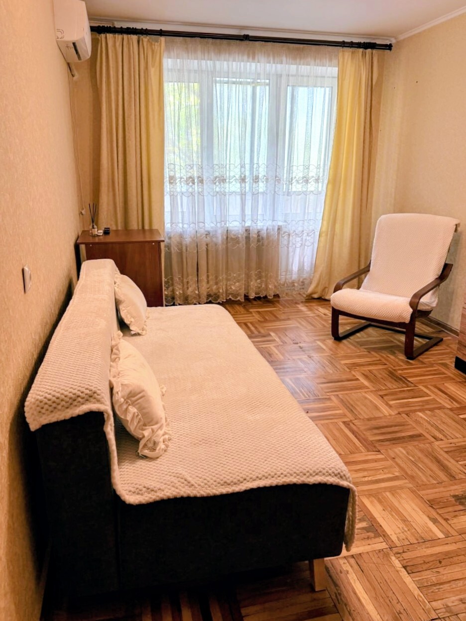Продажа 1-комнатной квартиры 30 м², Трегубенко ул., 13