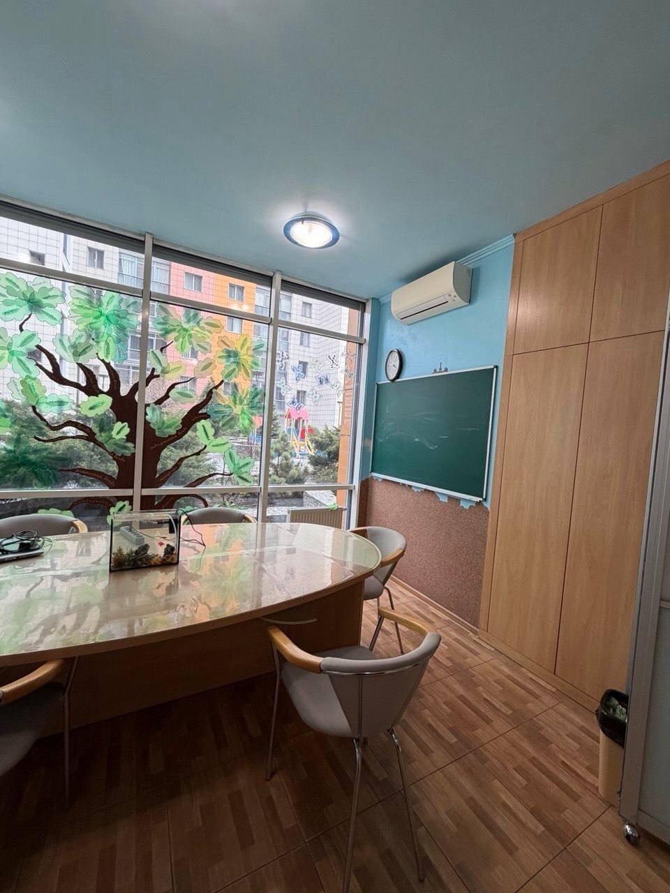 Продажа офиса 60 м², Крутогорный спуск