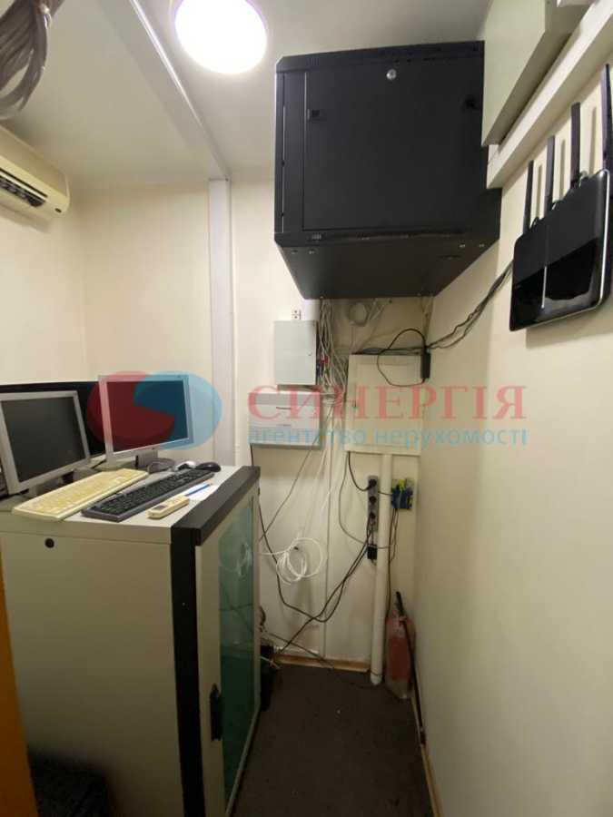 Оренда офісу 360 м², Кості Гордієнка пров., 2А