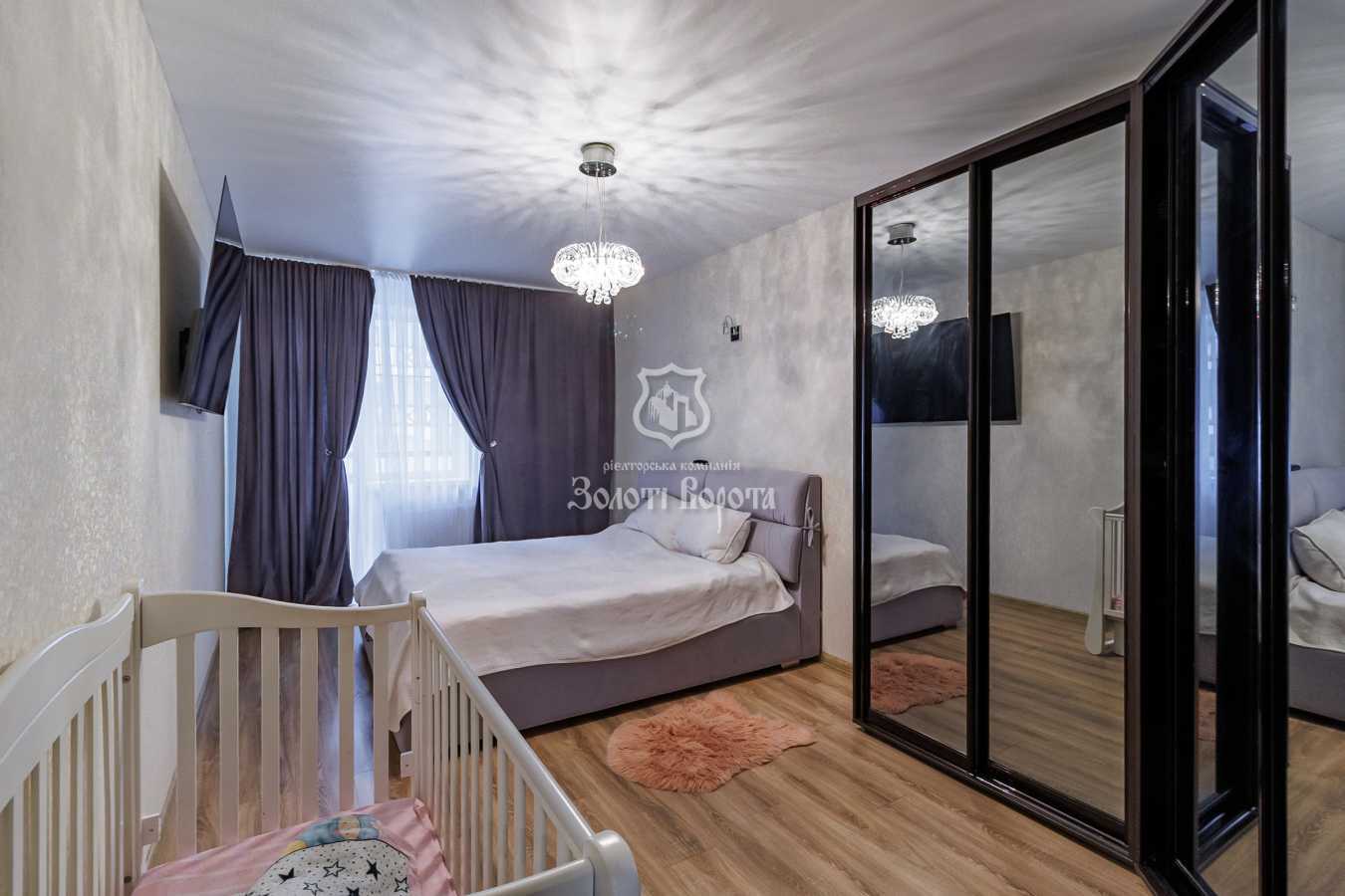 Продажа 2-комнатной квартиры 72.4 м², Придорожняя ул., 5