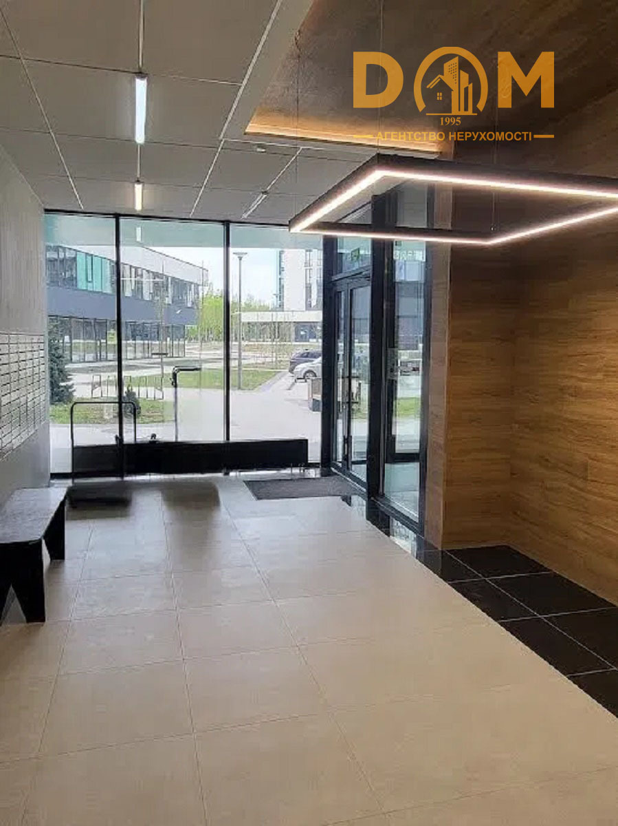 Продажа 2-комнатной квартиры 71 м², Северо-Сырецкая ул.