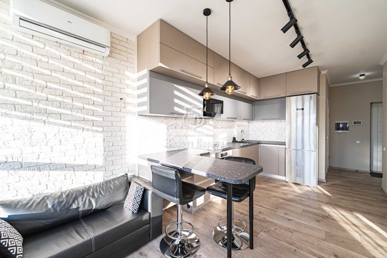 Продажа 1-комнатной квартиры 36.4 м², Каховская ул., 56