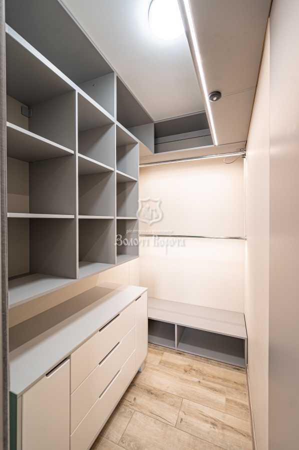 Продажа 1-комнатной квартиры 36.4 м², Каховская ул., 56