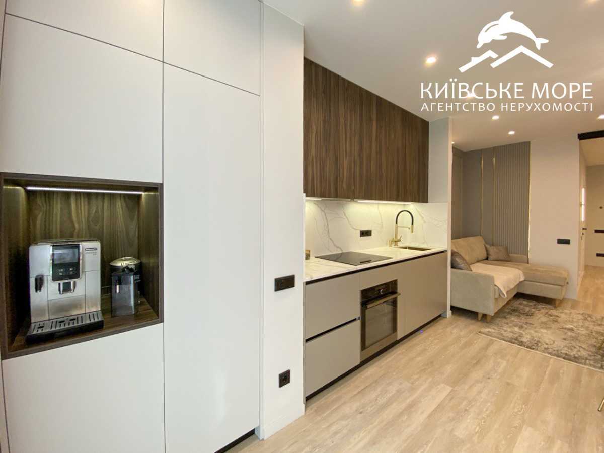 Оренда 3-кімнатної квартири 87 м², Івана Виговського вул., 10Д
