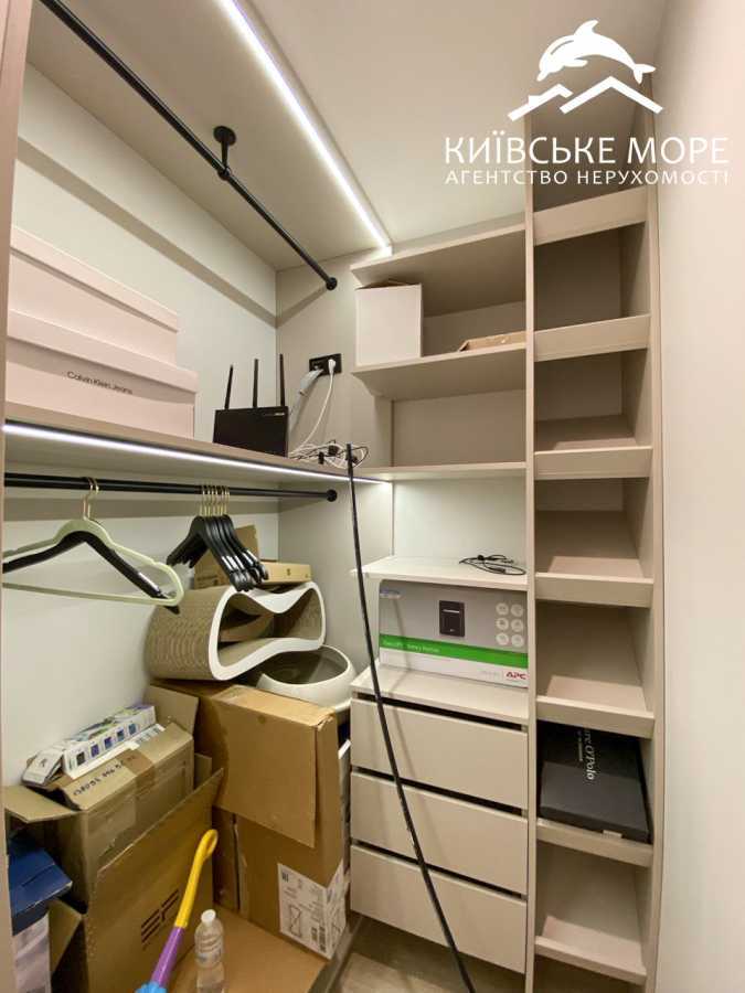 Оренда 3-кімнатної квартири 87 м², Івана Виговського вул., 10Д
