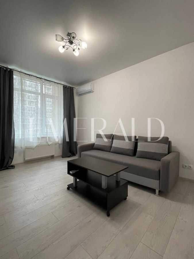 Продажа 1-комнатной квартиры 40.9 м², Академика Заболотного ул., 148Б