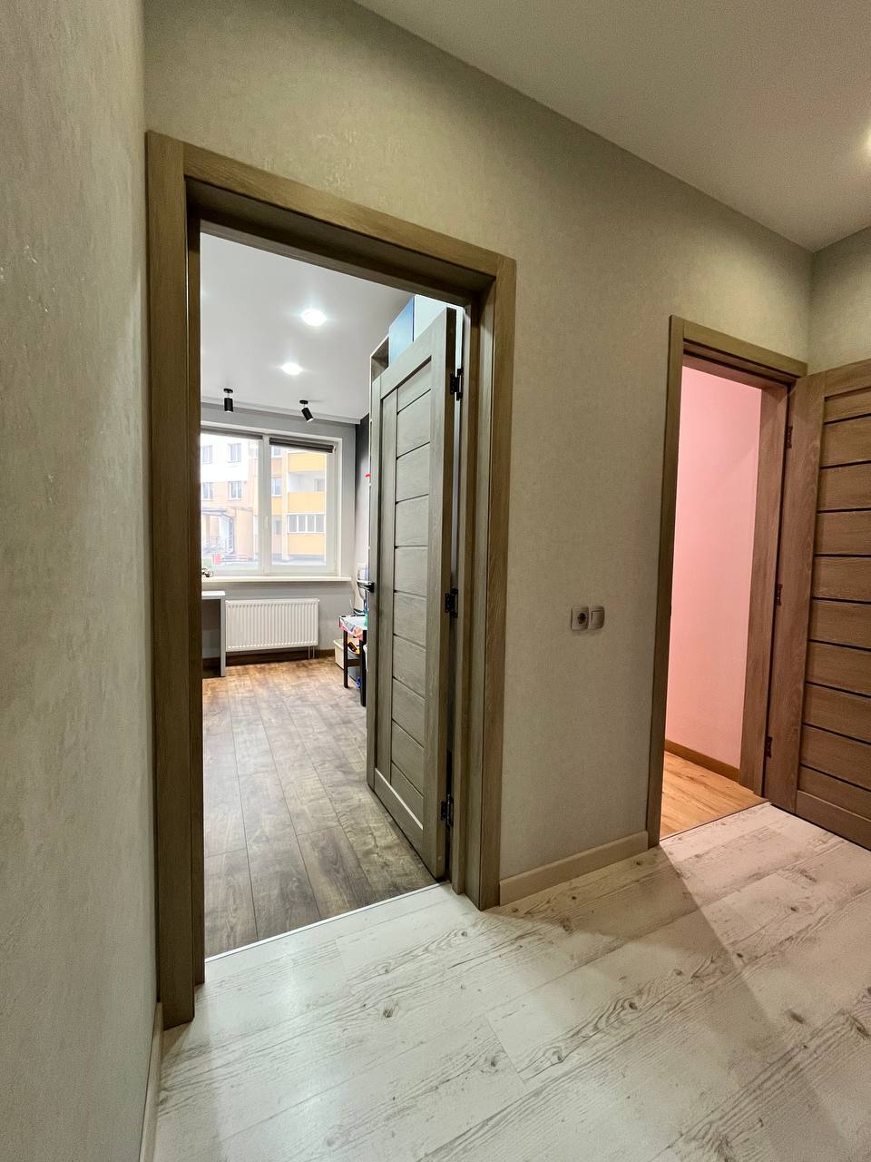 Продажа 3-комнатной квартиры 82 м², Льва Ландау просп., 52Б