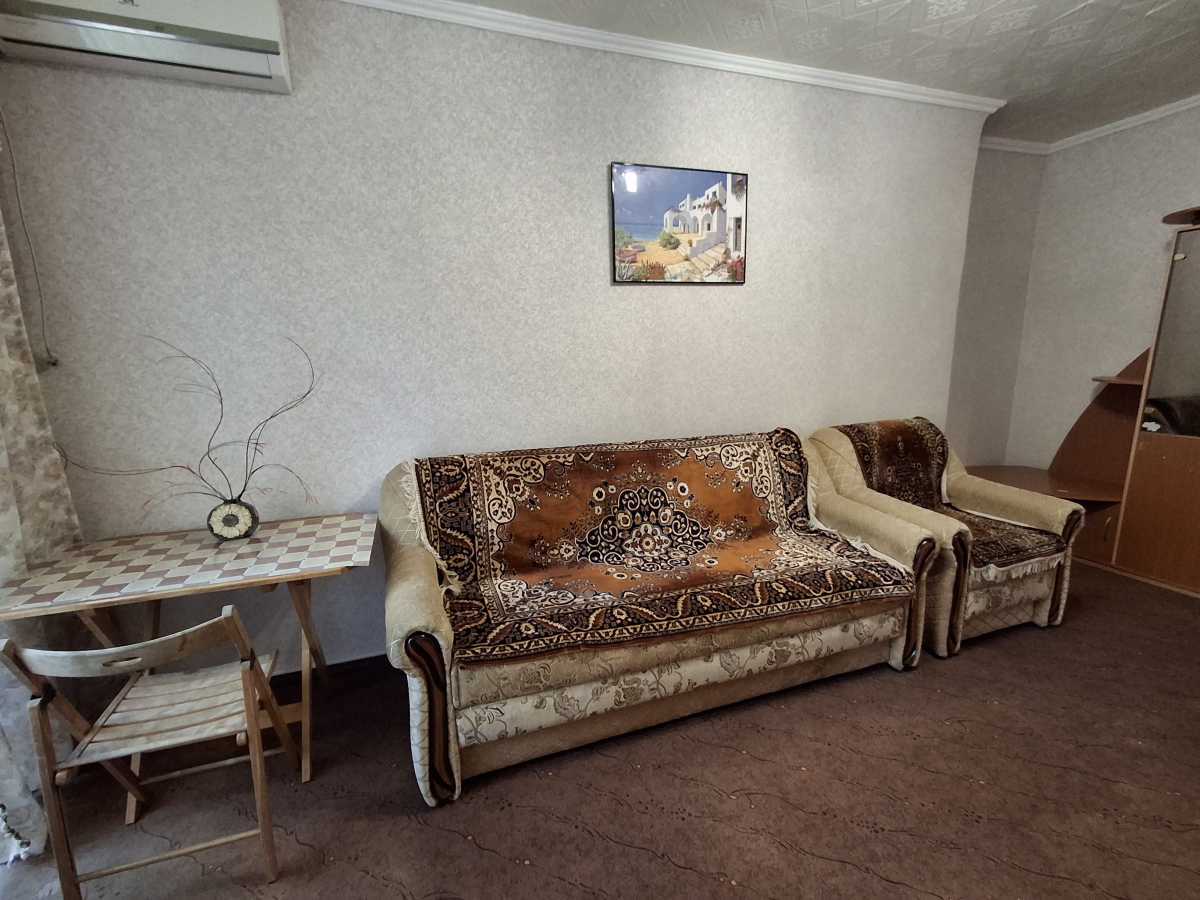 Оренда 1-кімнатної квартири 28 м², Вишгородська вул., 36Б