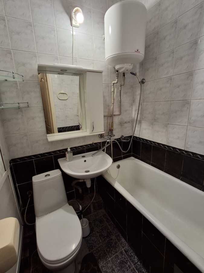 Оренда 1-кімнатної квартири 28 м², Вишгородська вул., 36Б