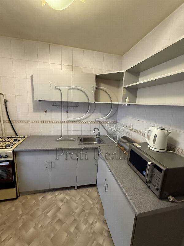 Продажа 1-комнатной квартиры 34 м², Милославська вулиця, 17А