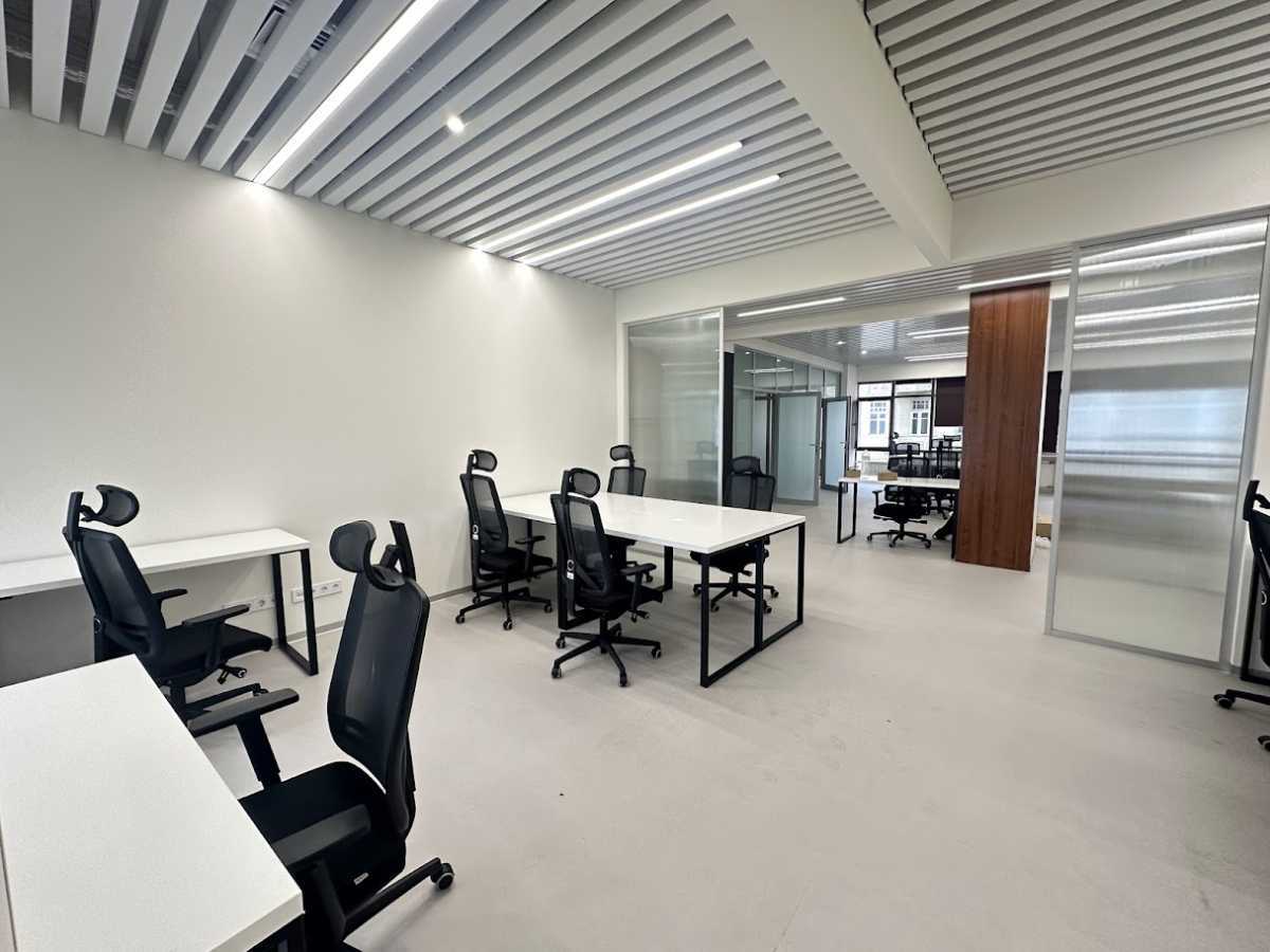 Продажа офиса 400 м², Олеся Гончара ул., 35