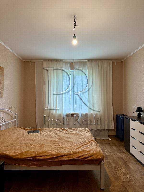 Продажа 1-комнатной квартиры 49 м², Академика Глушкова просп., 9Е