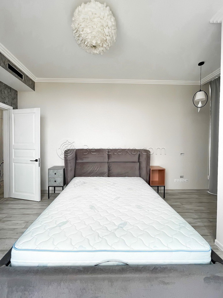Оренда 3-кімнатної квартири 74 м², Велика Арнаутська вул., 26