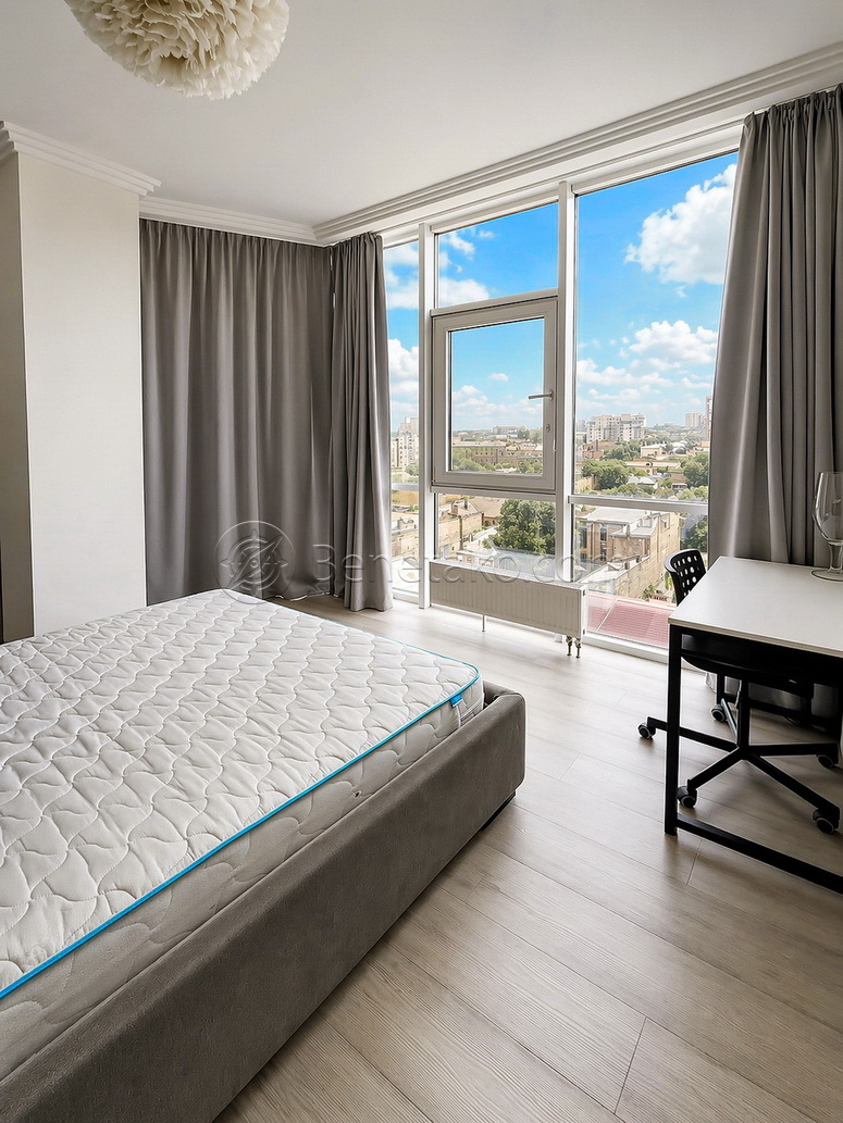 Оренда 3-кімнатної квартири 74 м², Велика Арнаутська вул., 26