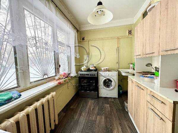 Продажа 2-комнатной квартиры 47 м², Стеценко ул., 2