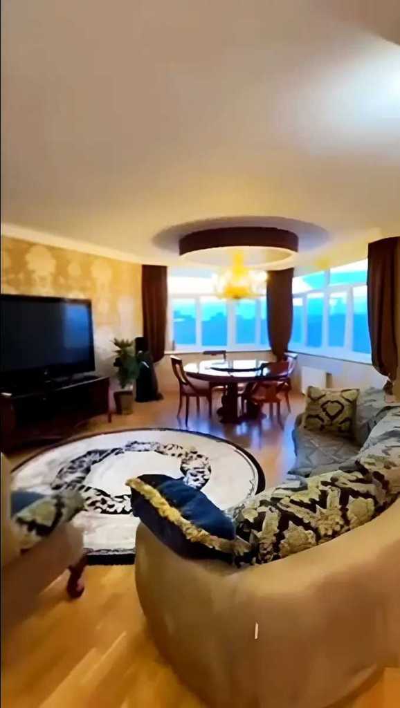 Продажа 3-комнатной квартиры 130 м², Генерала Геннадия Воробьева ул., 13Е