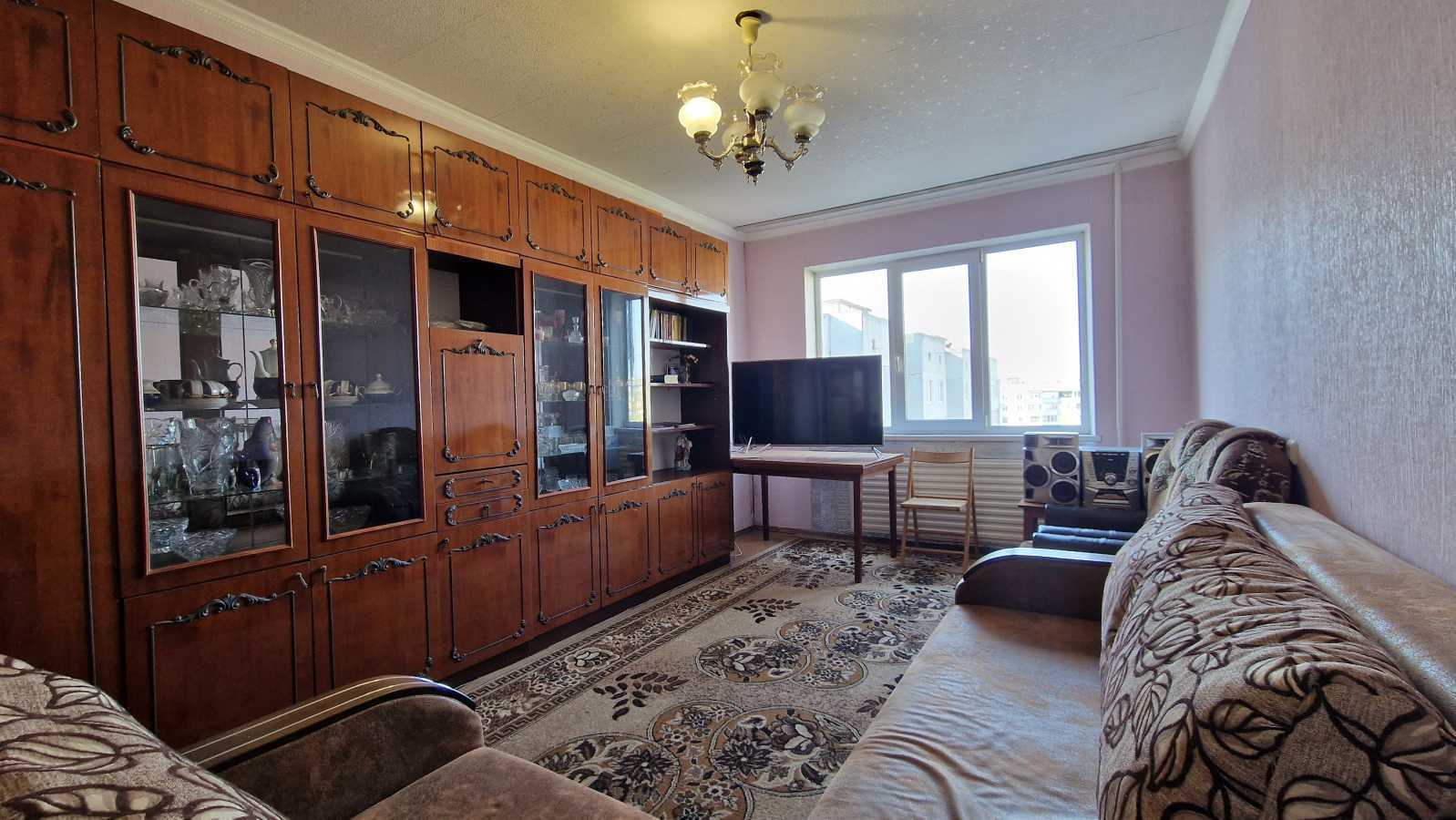 Продаж 3-кімнатної квартири 70 м², Нагірна, 22