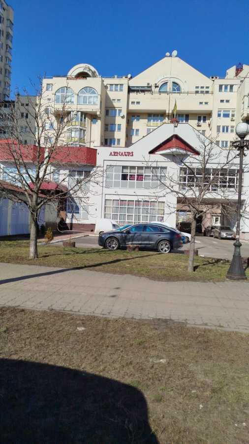 Продажа коммерции 500 м², Маршала Тимошенко ул., 29