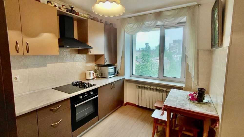Продажа 1-комнатной квартиры 39 м², Академика Щусева пер., 12а