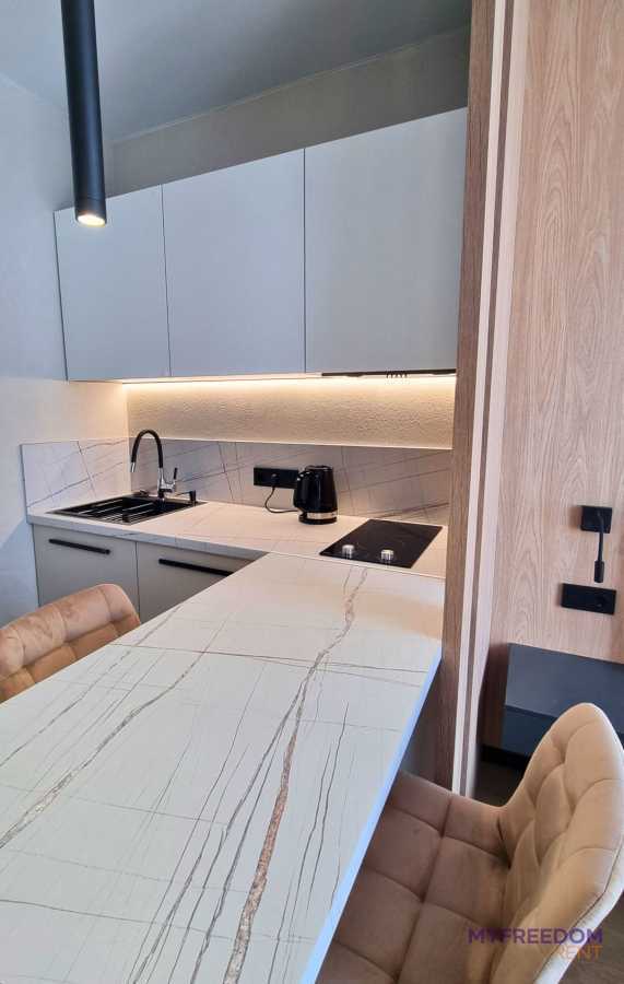 Оренда 1-кімнатної квартири 25 м², Лукянівська, 22