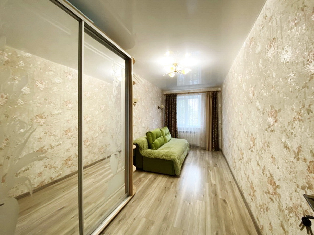Продаж 2-кімнатної квартири 45 м², Генерала Карпенка вул.
