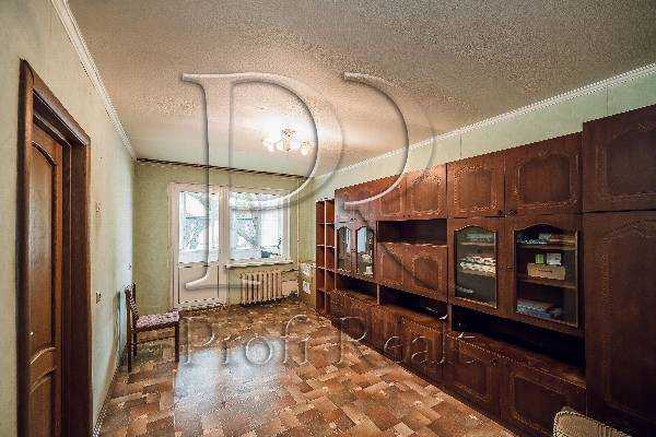 Продаж 2-кімнатної квартири 45 м², Гната Юри вул., 12