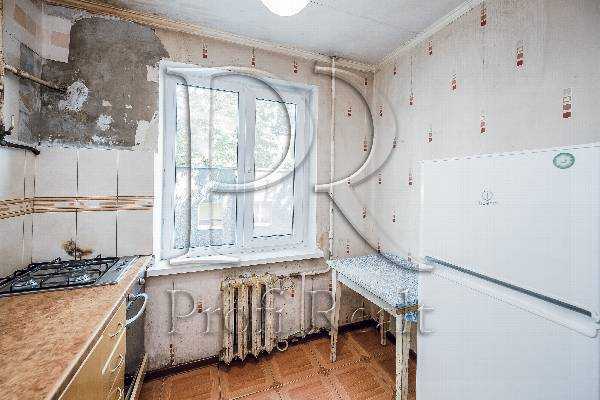 Продаж 2-кімнатної квартири 45 м², Гната Юри вул., 12