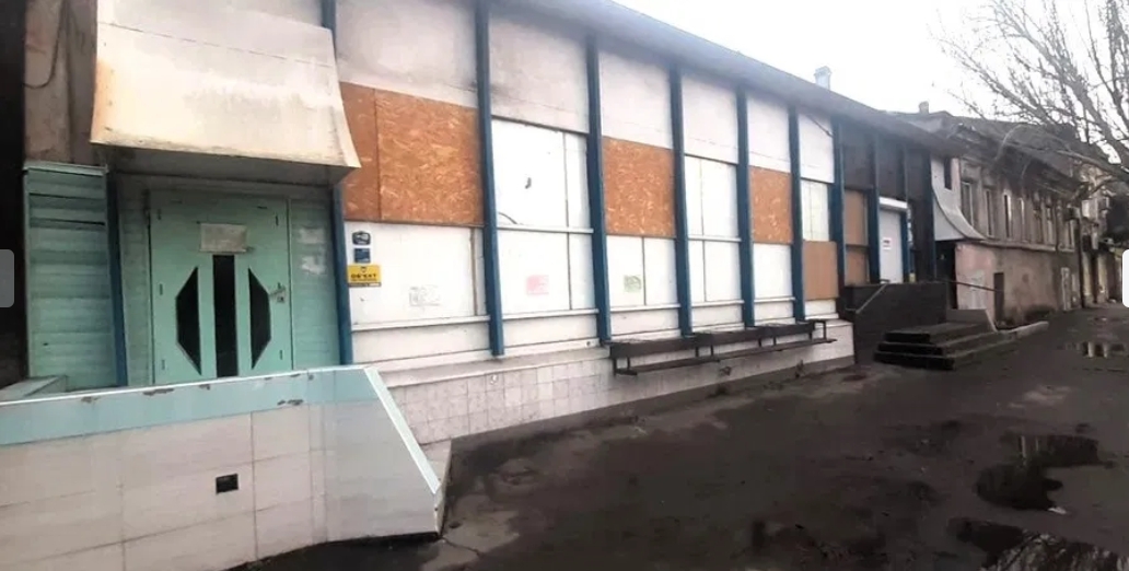 Аренда торгового помещения 172 м², Черноморского Казачества ул.