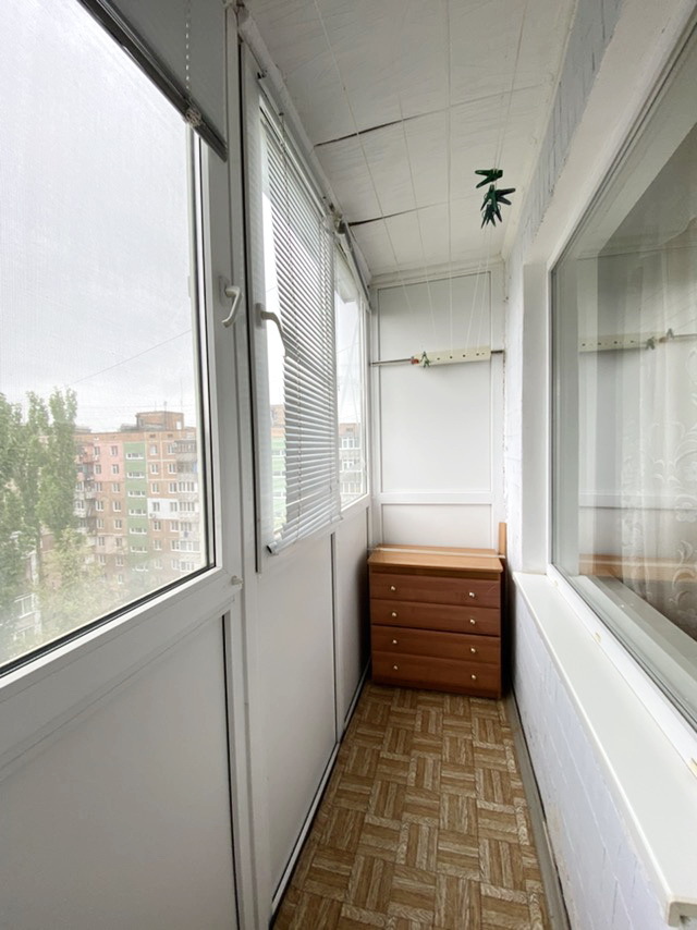 Продажа 3-комнатной квартиры 62 м², Космонавтов ул., 146В