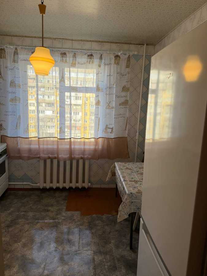 Аренда 2-комнатной квартиры 50 м², Тополь 3 ул., 56