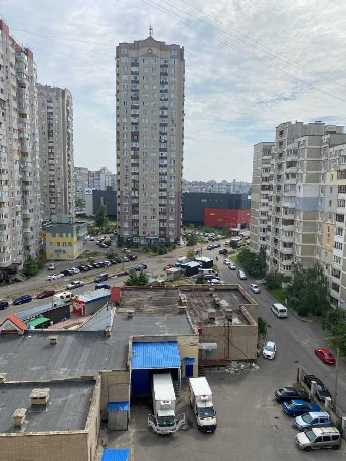 Оренда 1-кімнатної квартири 41 м², Миколи Лаврухіна вул., 11