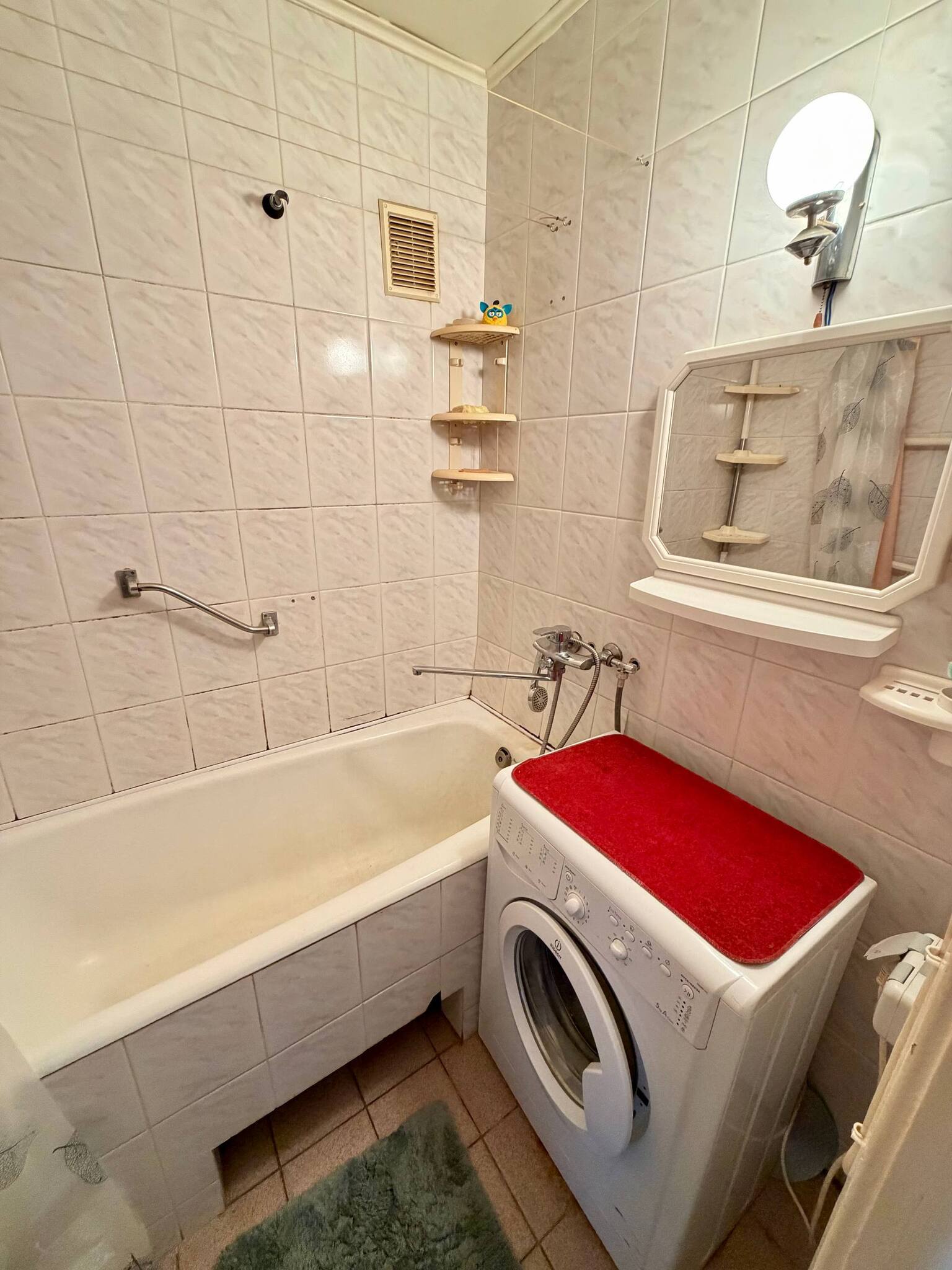 Оренда 3-кімнатної квартири 80 м², Каверіна вул.