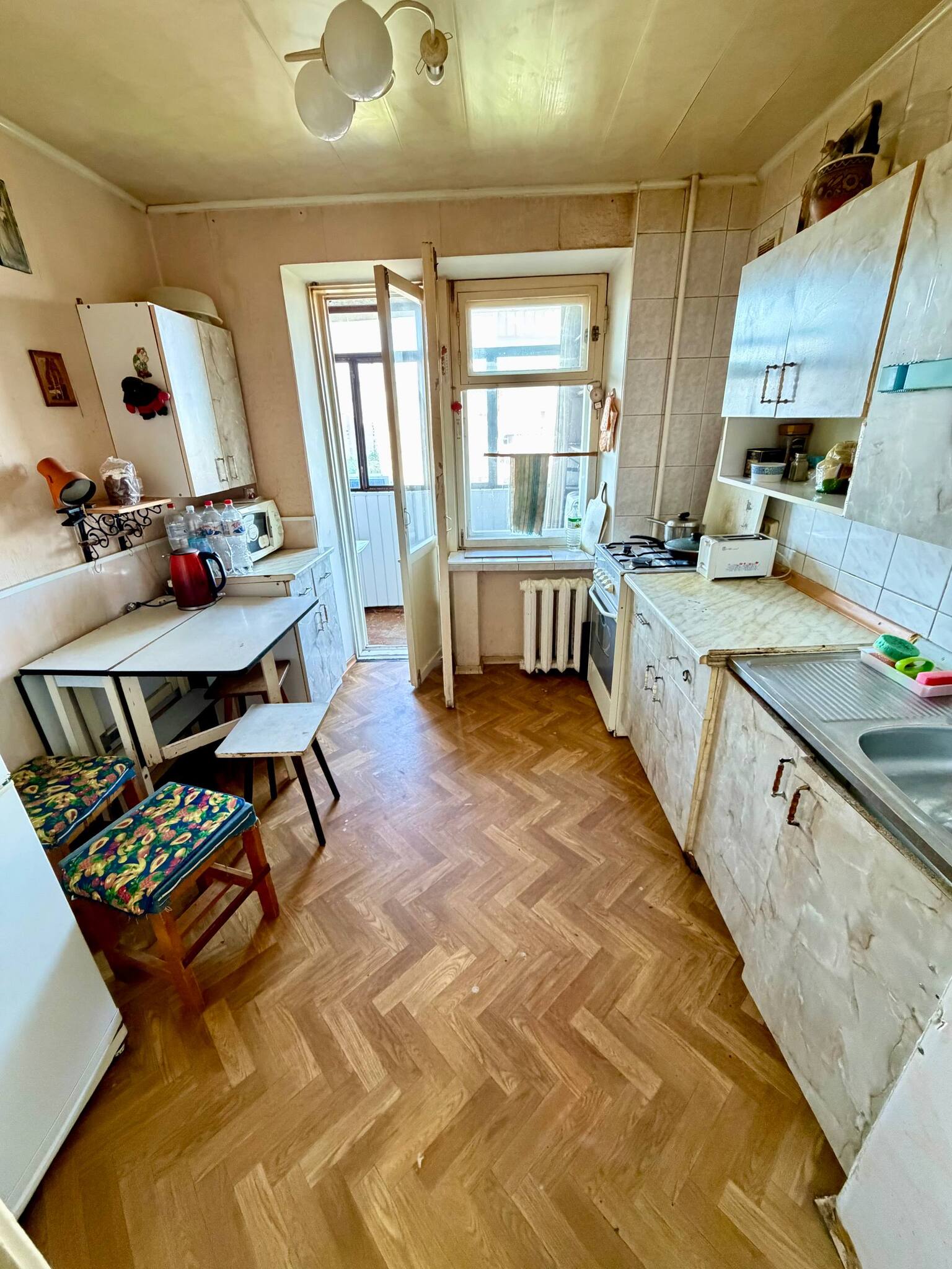 Оренда 3-кімнатної квартири 80 м², Каверіна вул.