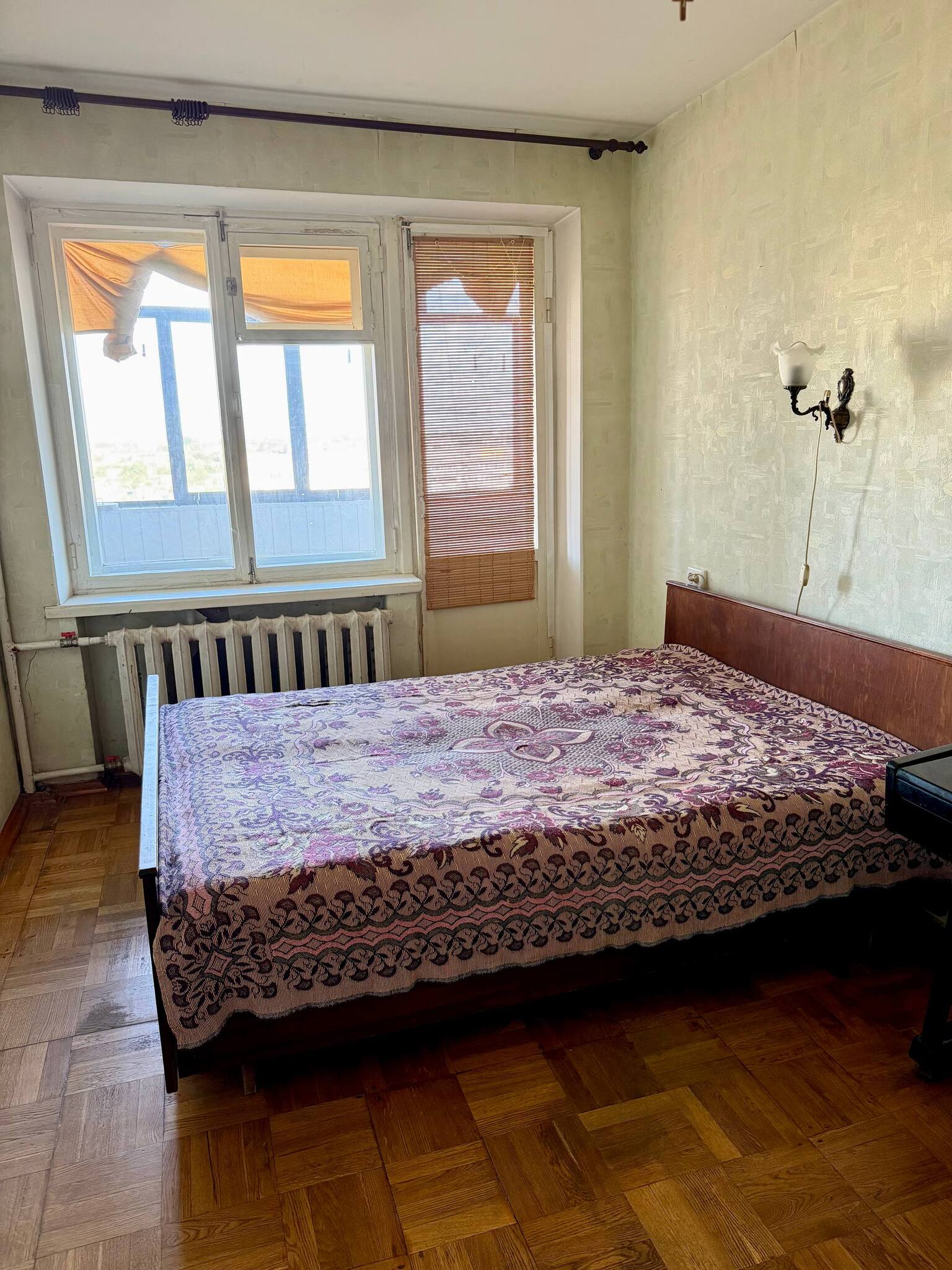 Оренда 3-кімнатної квартири 80 м², Каверіна вул.