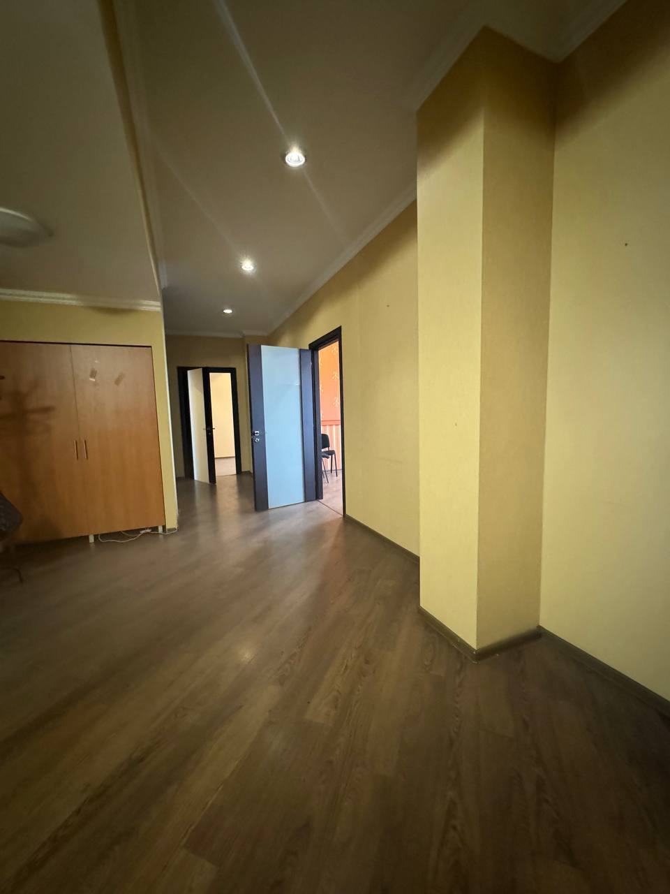 Продаж офісу 114 м², Французский бул., 9