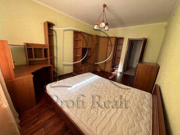 Продажа 3-комнатной квартиры 106 м², Петра Григоренко просп., 28