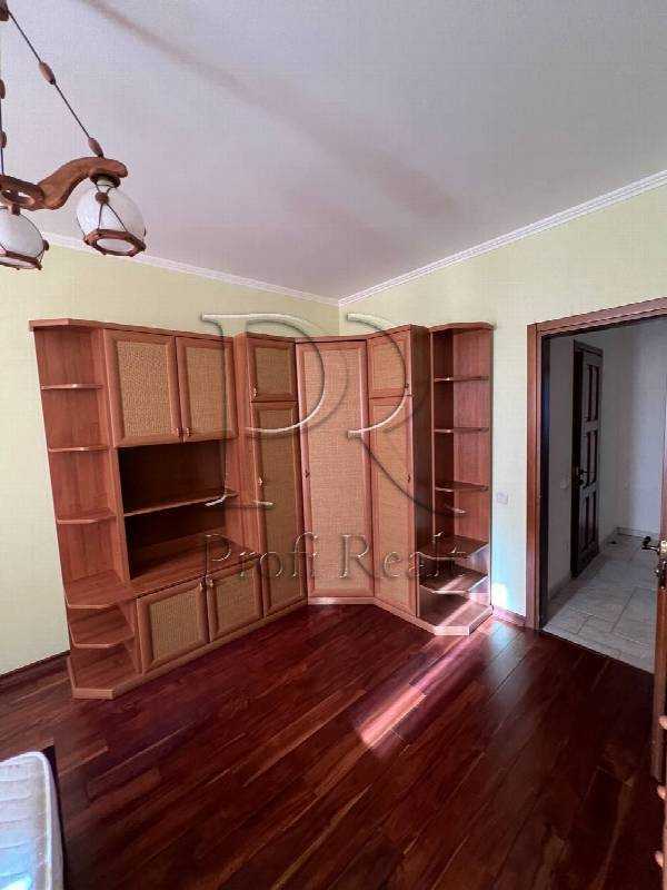 Продажа 3-комнатной квартиры 106 м², Петра Григоренко просп., 28